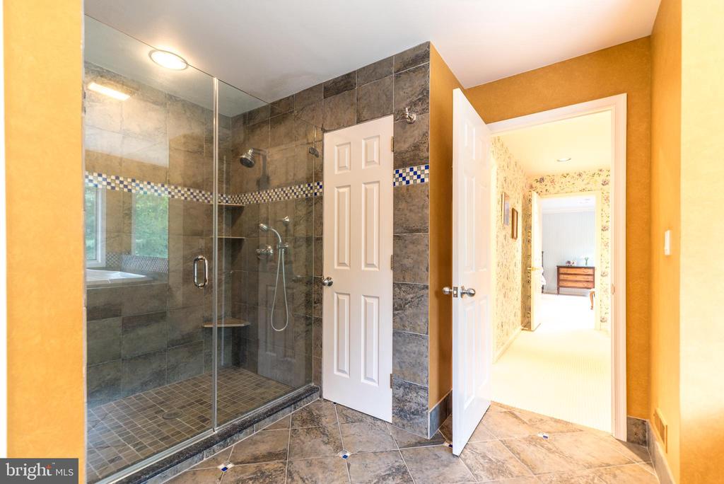 1657 Tuckerstown Rd