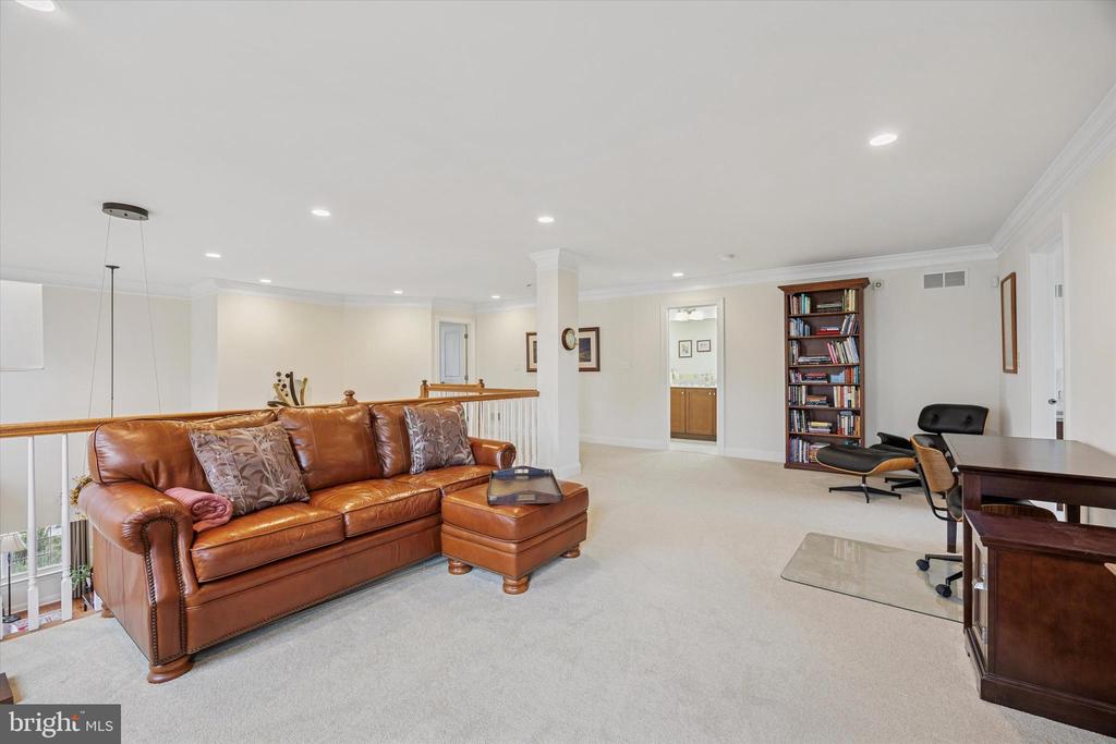 72 Iron Hill Way