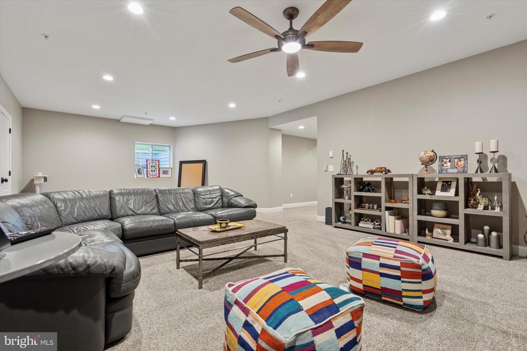 204 Pelham Ct