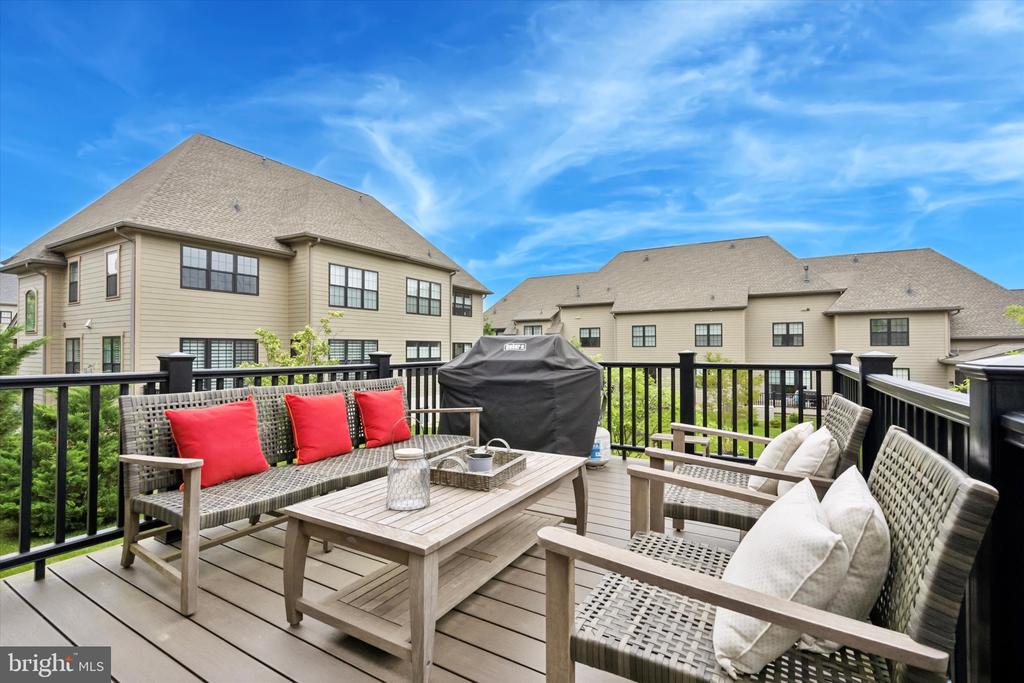204 Pelham Ct