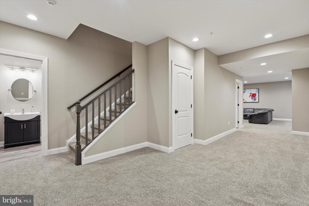 204 Pelham Ct