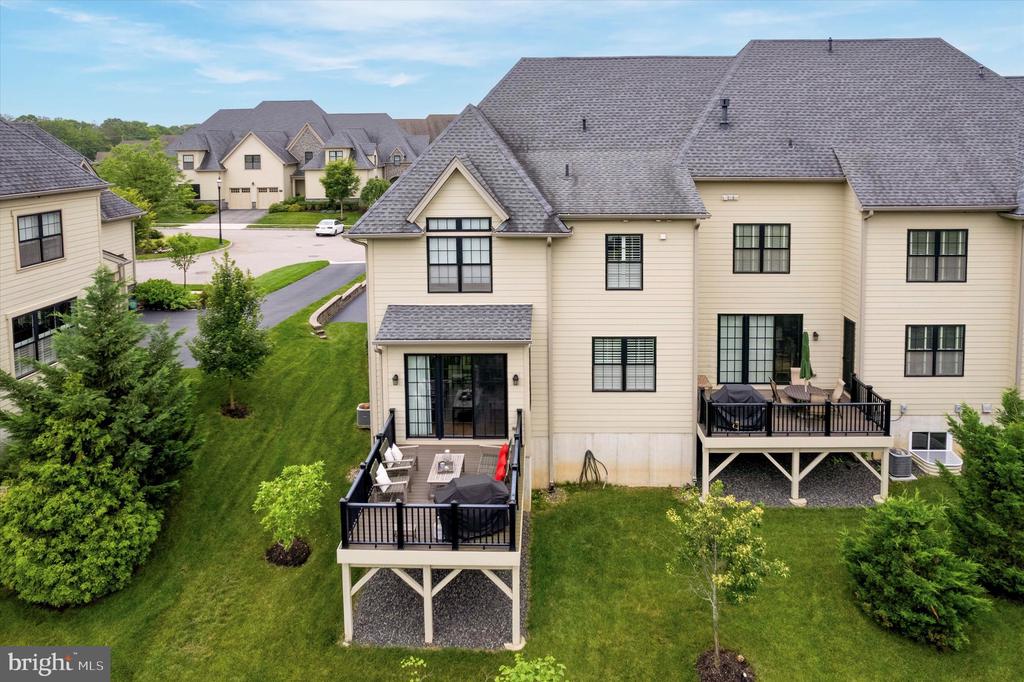 204 Pelham Ct