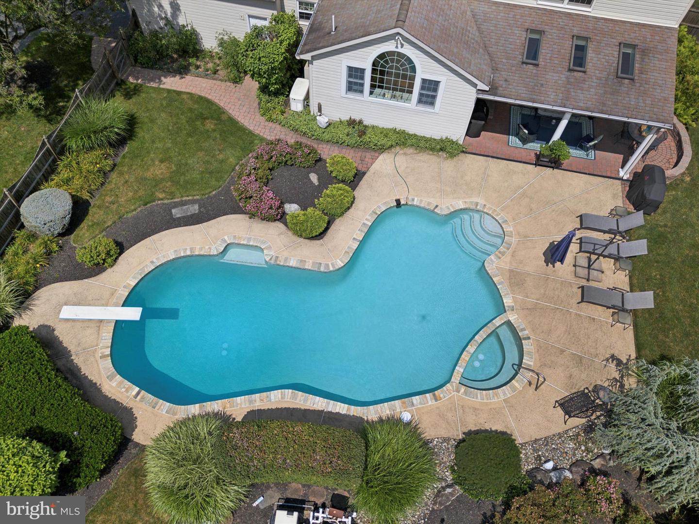 1010 Pheasant Meadow Rd
