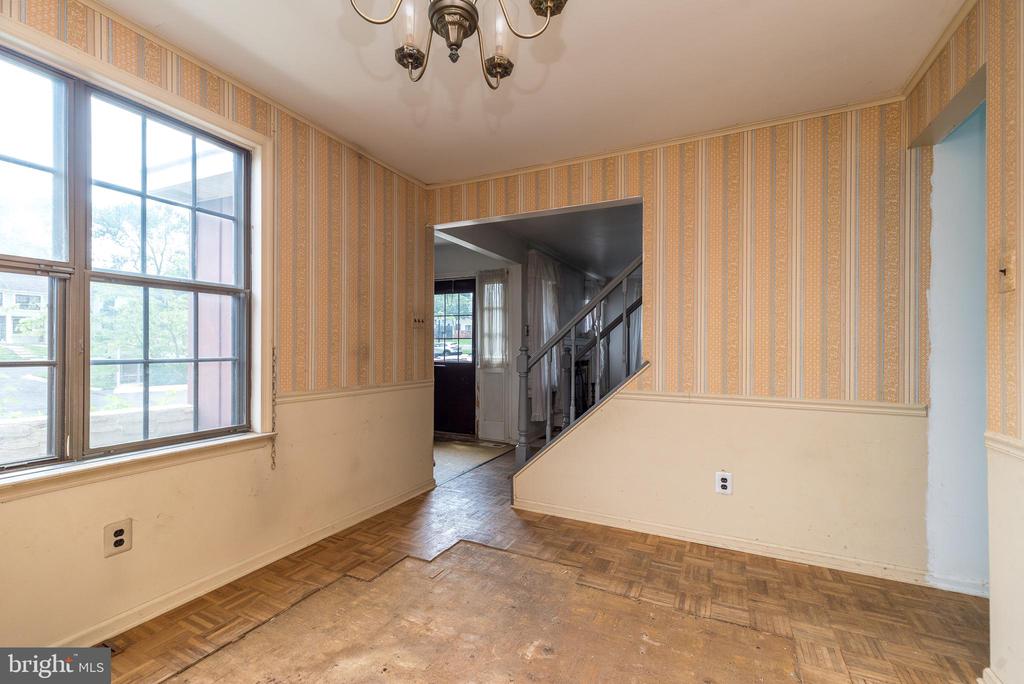 111 Franklin Ct