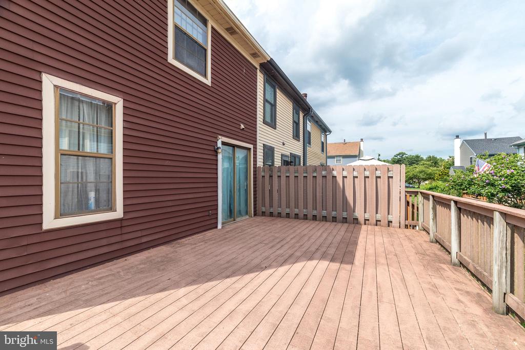 111 Franklin Ct