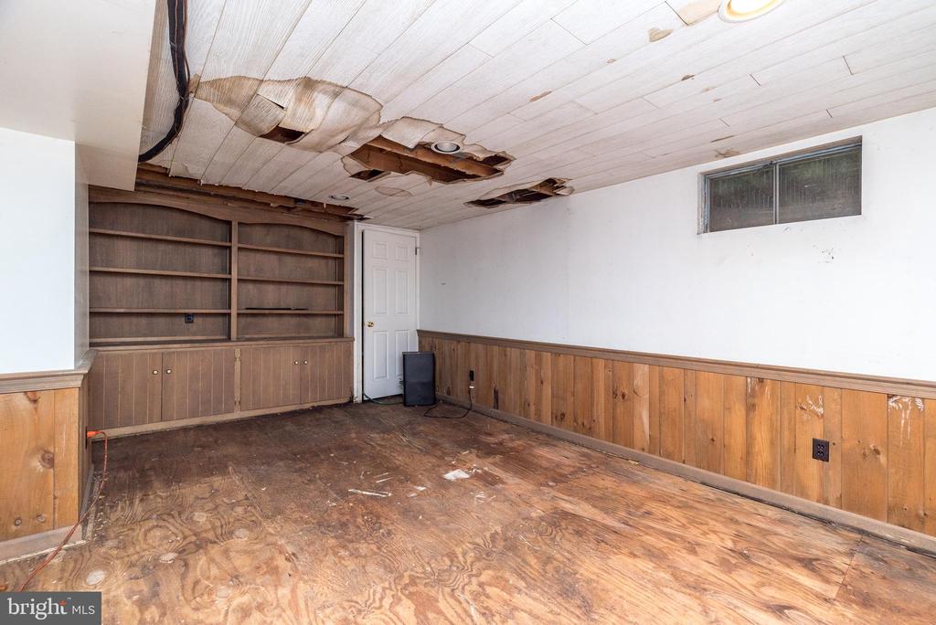 111 Franklin Ct