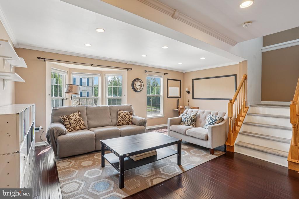 505 Joshua Ct