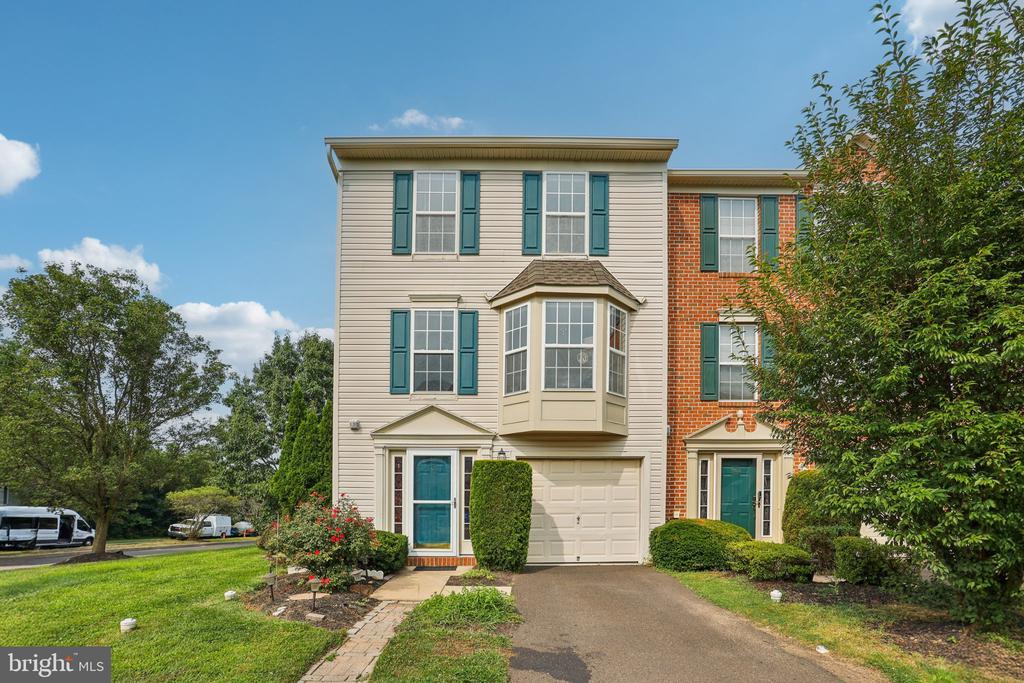 505 Joshua Ct