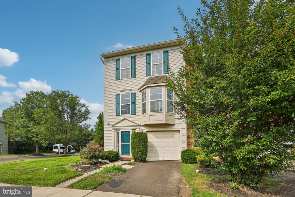 505 Joshua Ct
