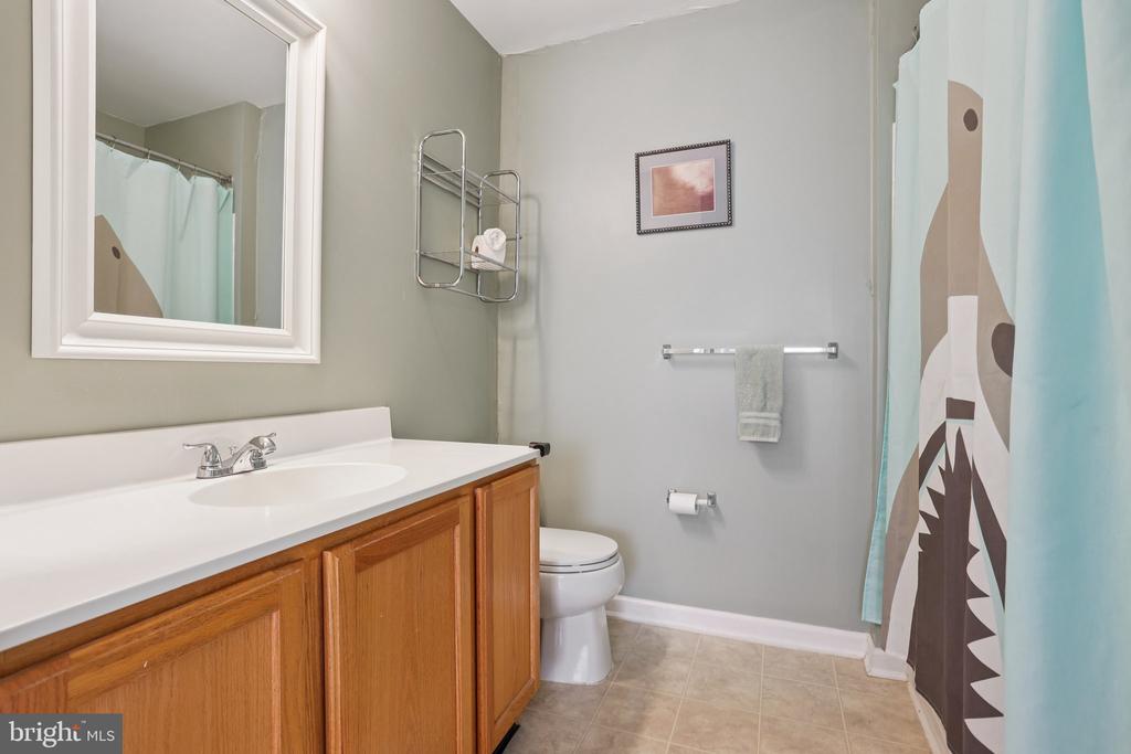 505 Joshua Ct