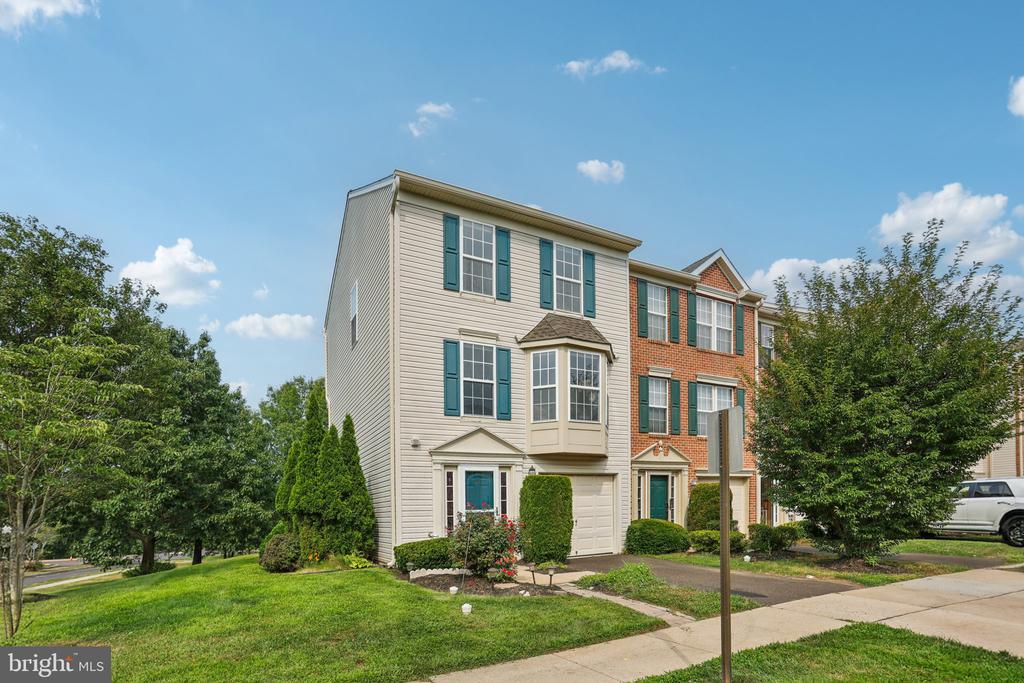 505 Joshua Ct