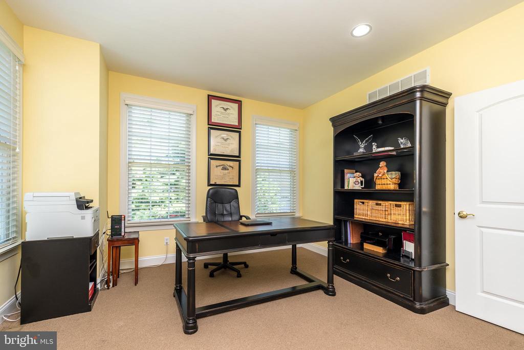 63 Walden Pond Way