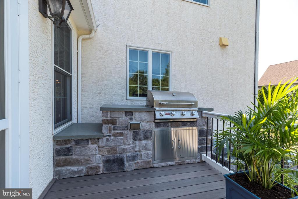 63 Walden Pond Way