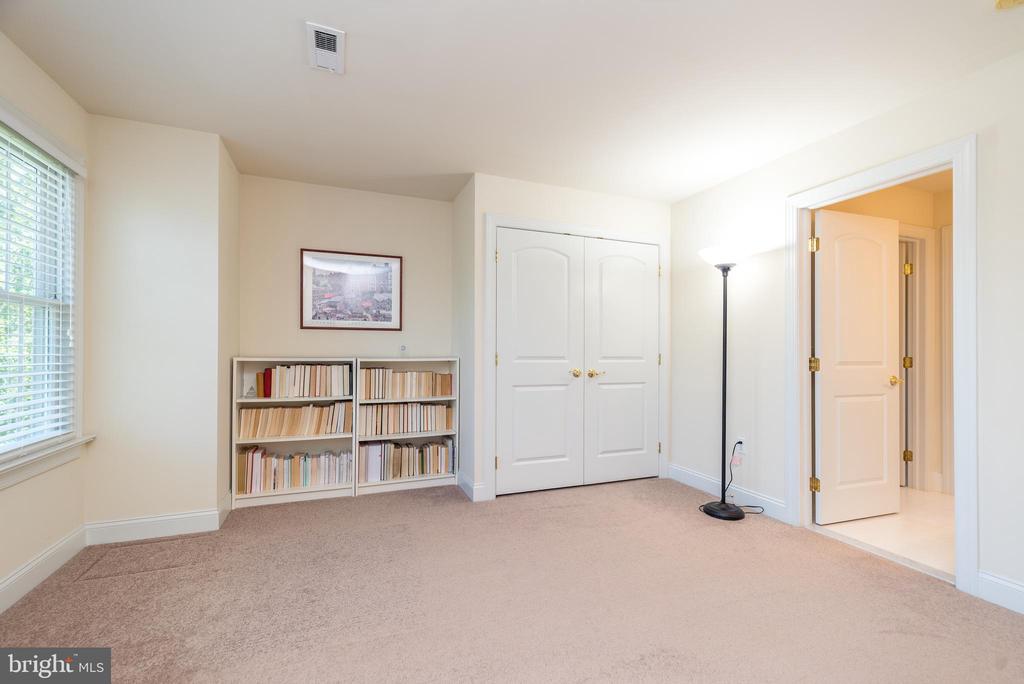 63 Walden Pond Way