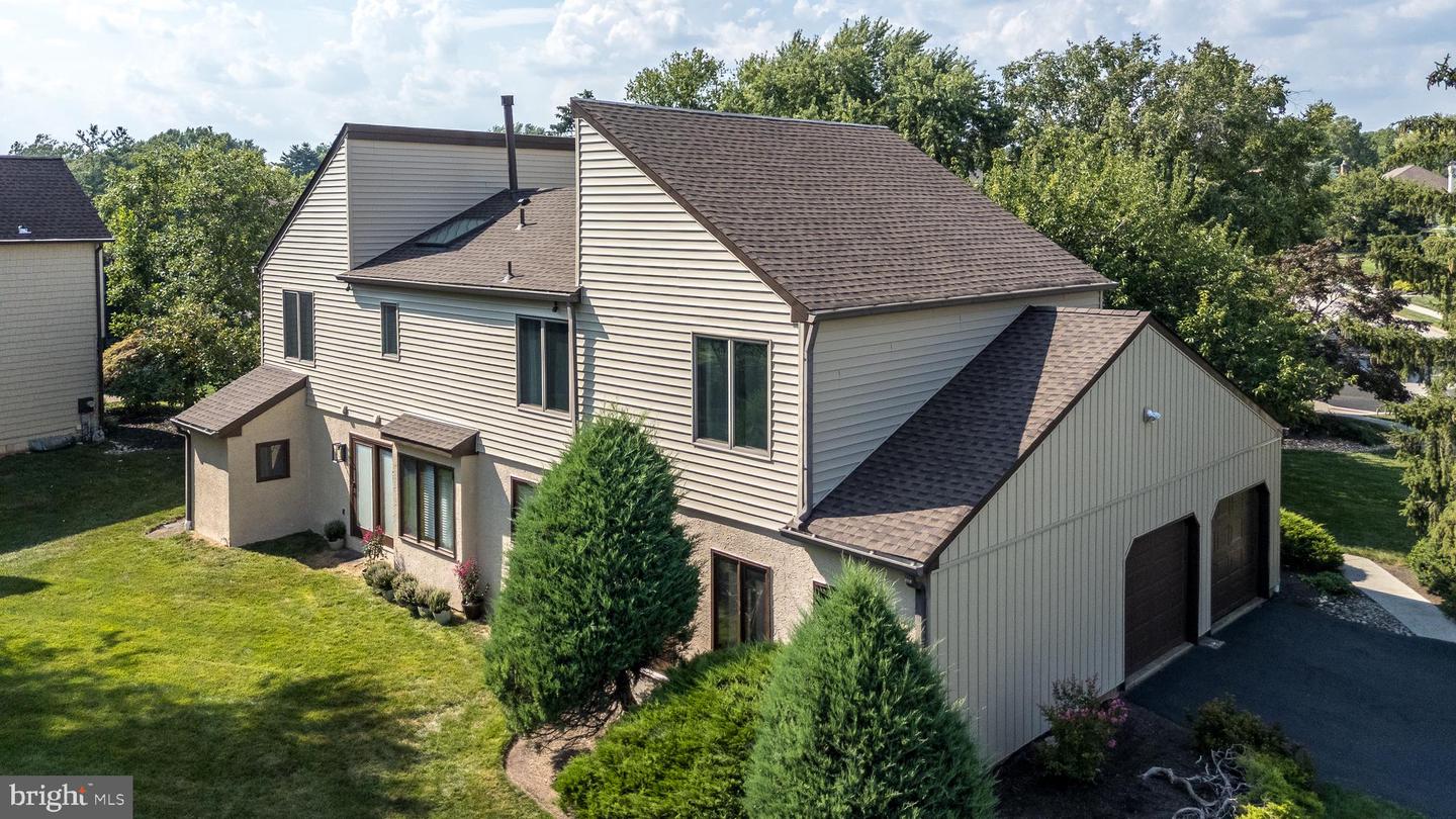 1419 Barton Dr