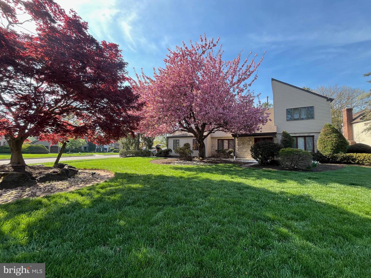 1419 Barton Dr