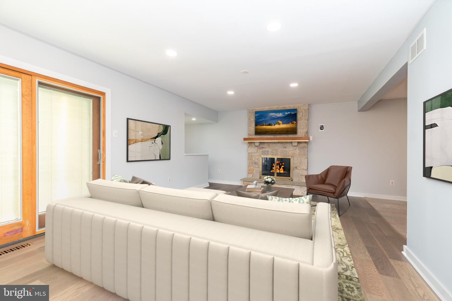 1419 Barton Dr