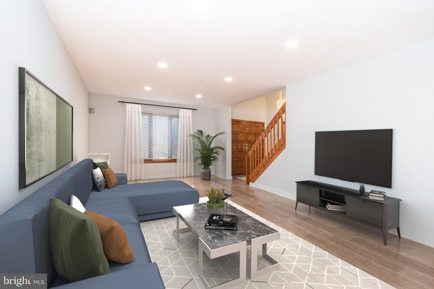 1419 Barton Dr