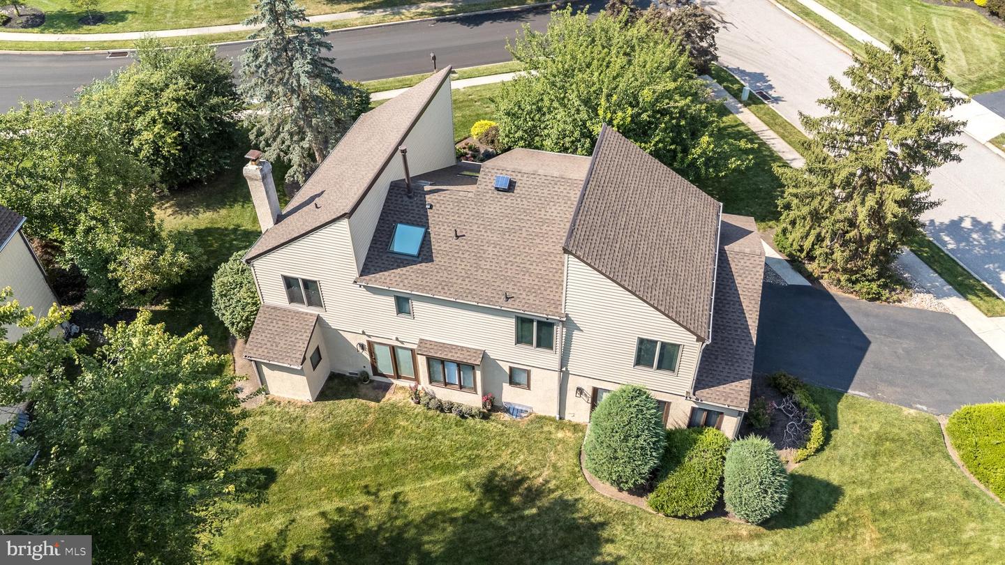 1419 Barton Dr