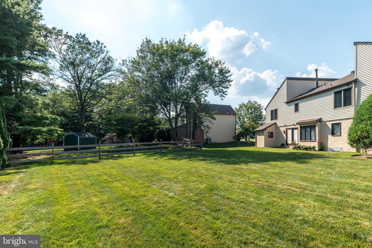1419 Barton Dr