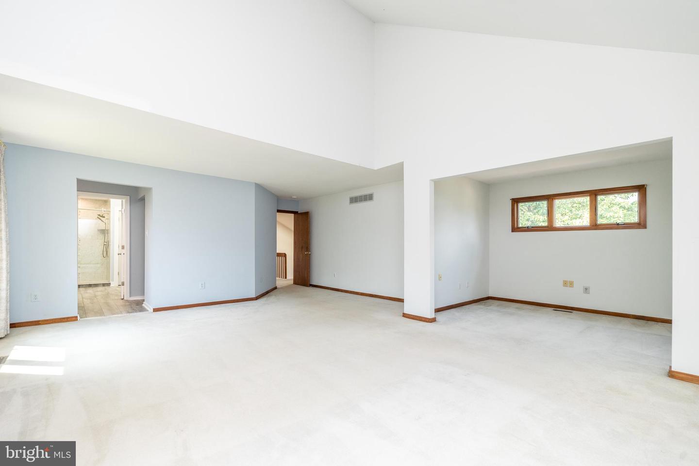 1419 Barton Dr