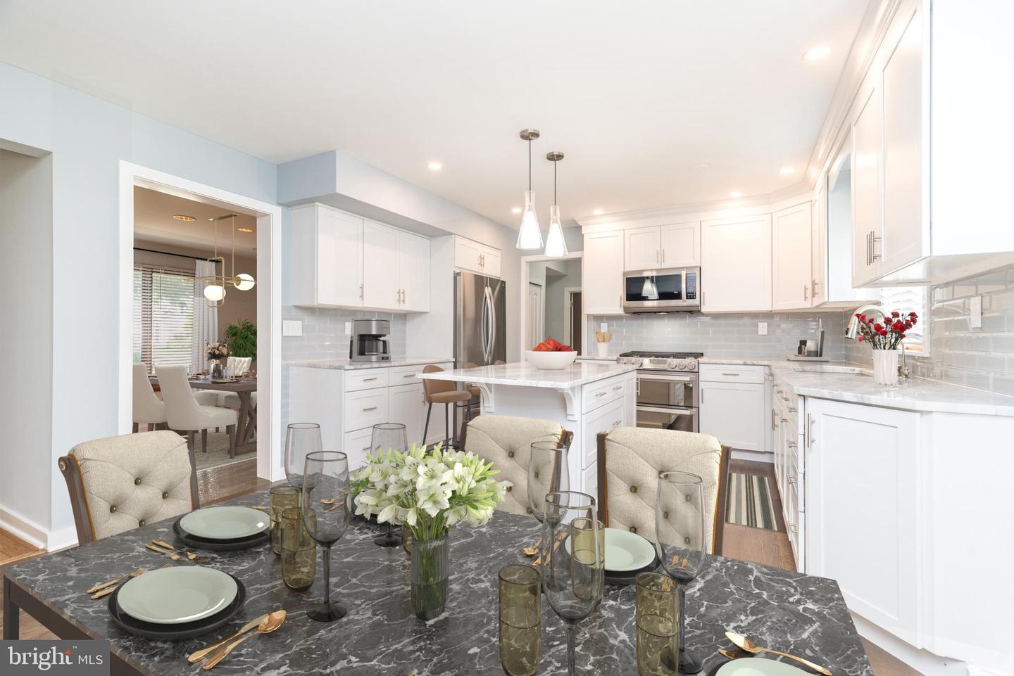 1419 Barton Dr