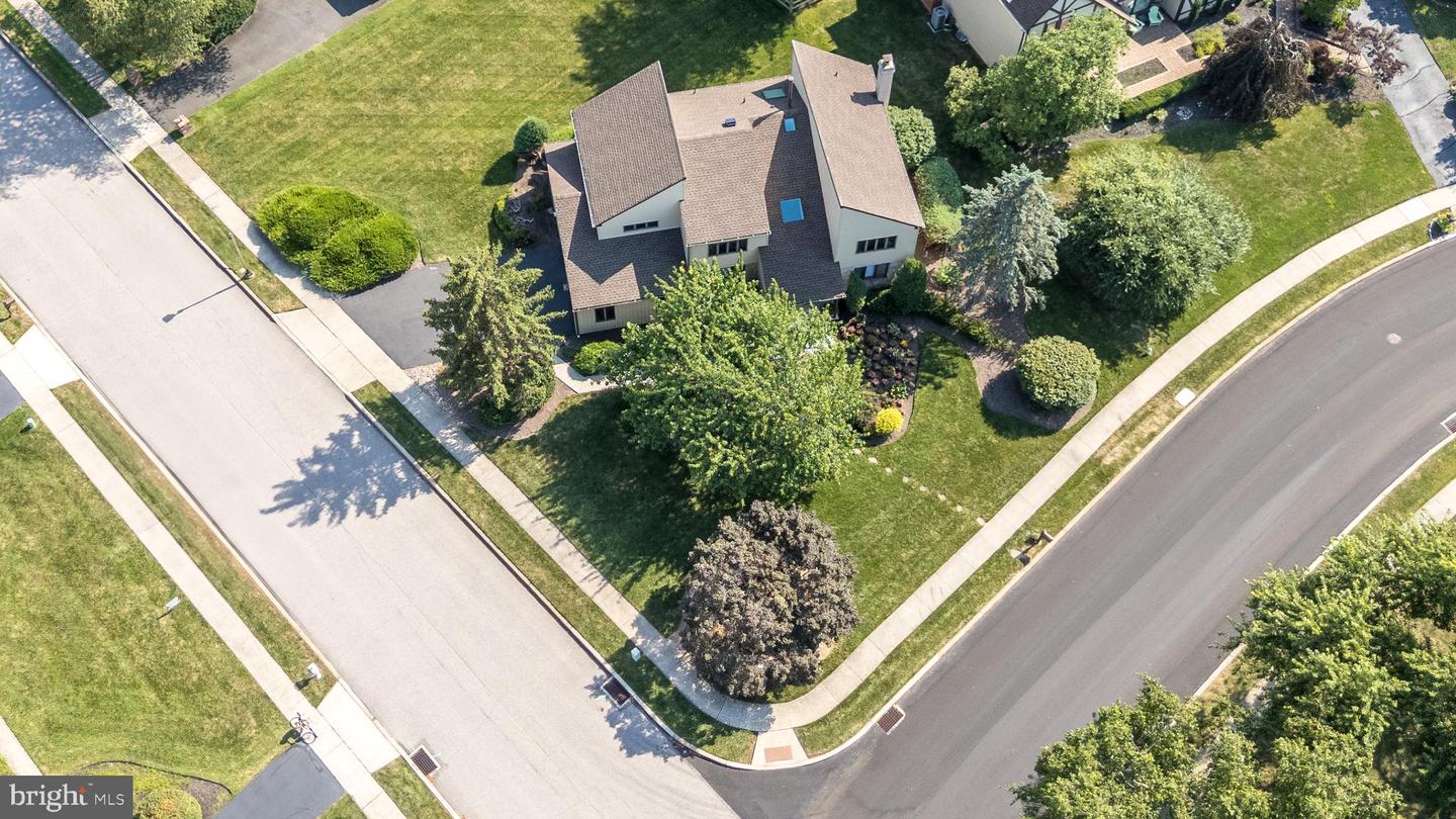 1419 Barton Dr