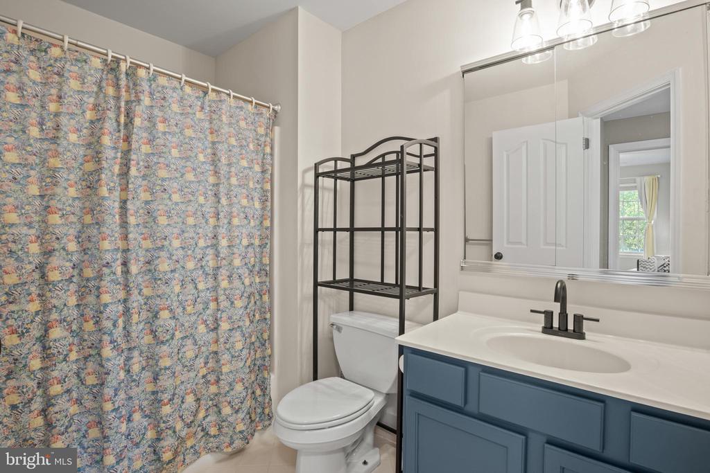 204 Wyncote Ct
