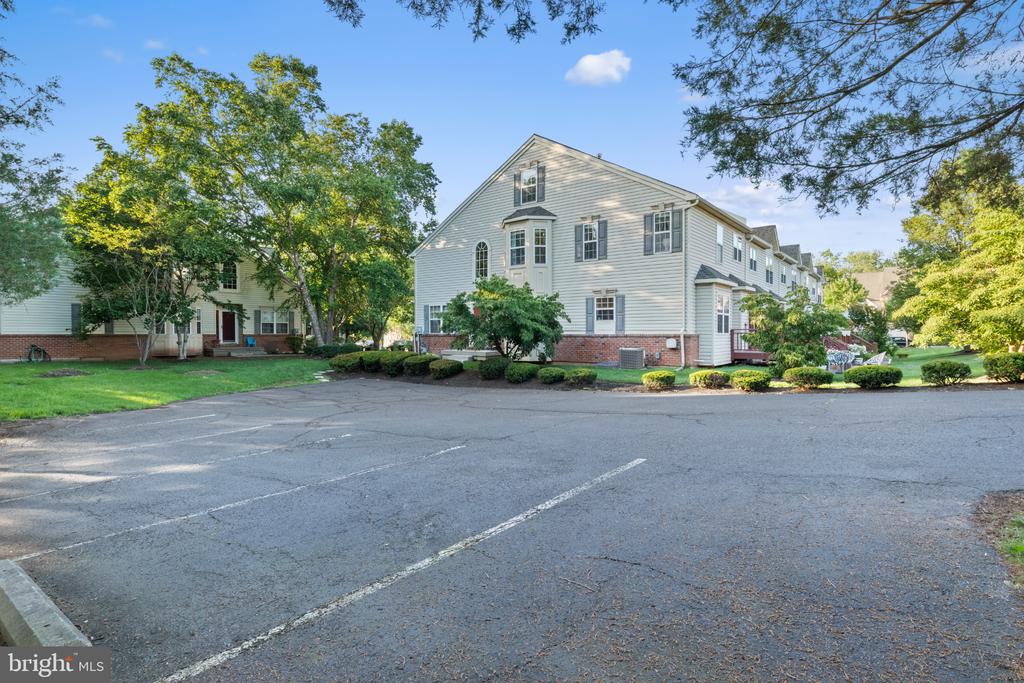 204 Wyncote Ct