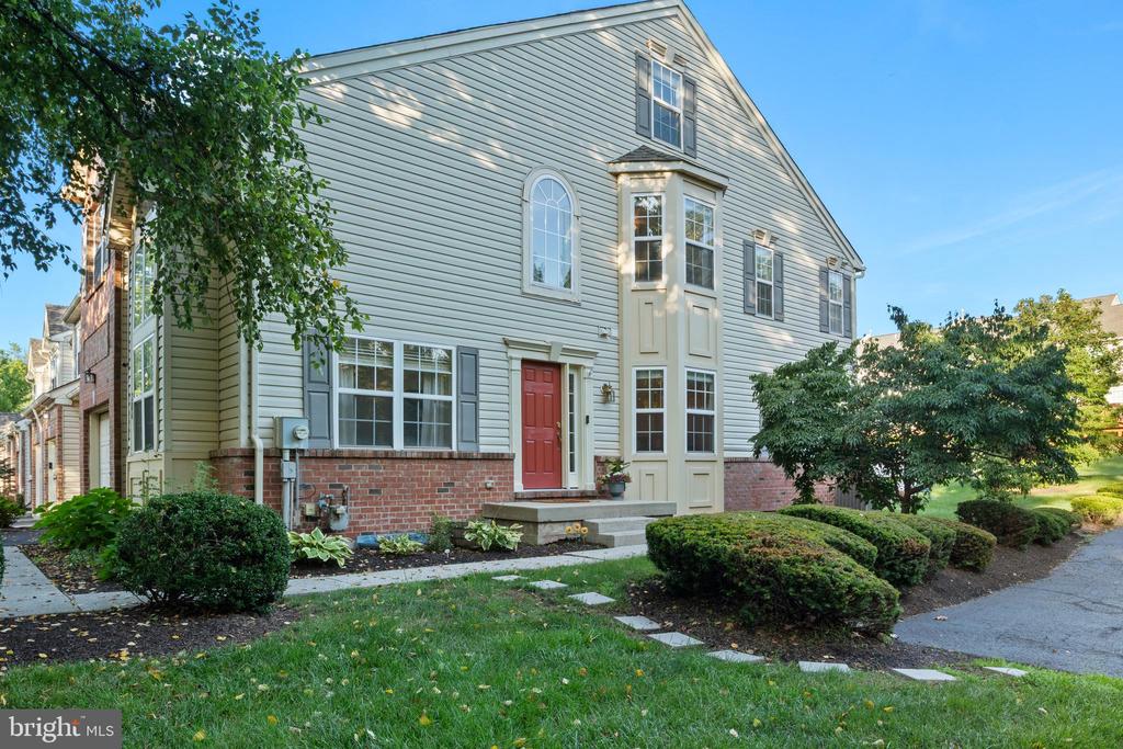 204 Wyncote Ct