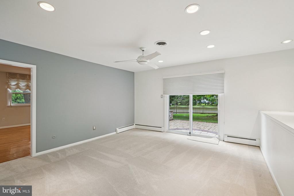 3617 Sipler Ln