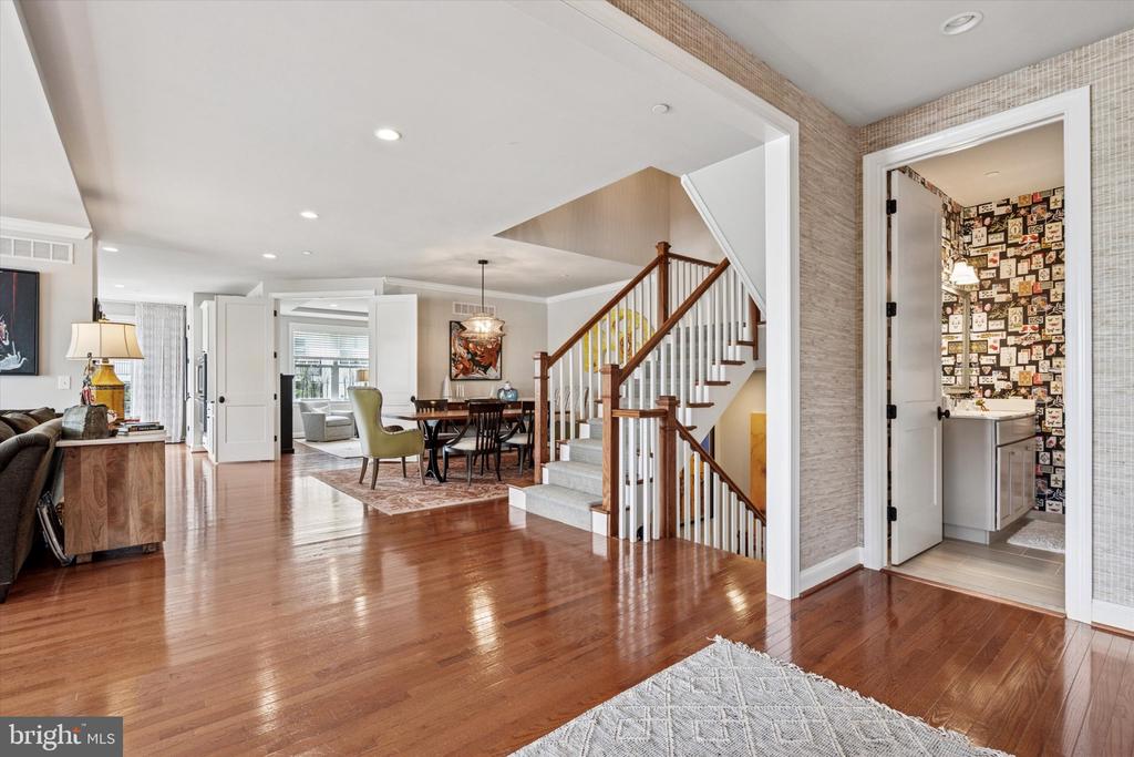 510 Valley Green Ct