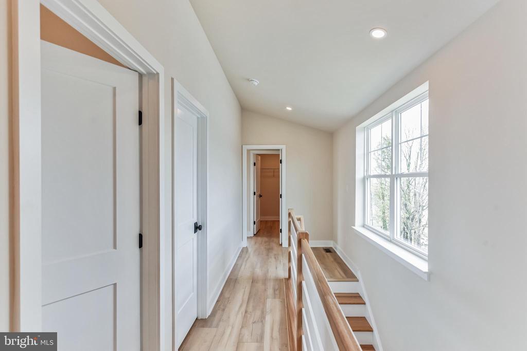 1236 BUTLER PIKE PIKE #UNIT 2