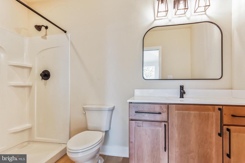 1236 BUTLER PIKE PIKE #UNIT 2