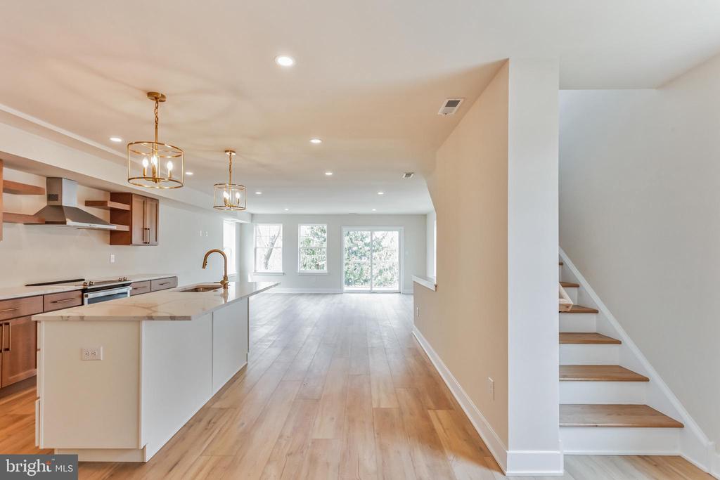 1236 BUTLER PIKE PIKE #UNIT 2
