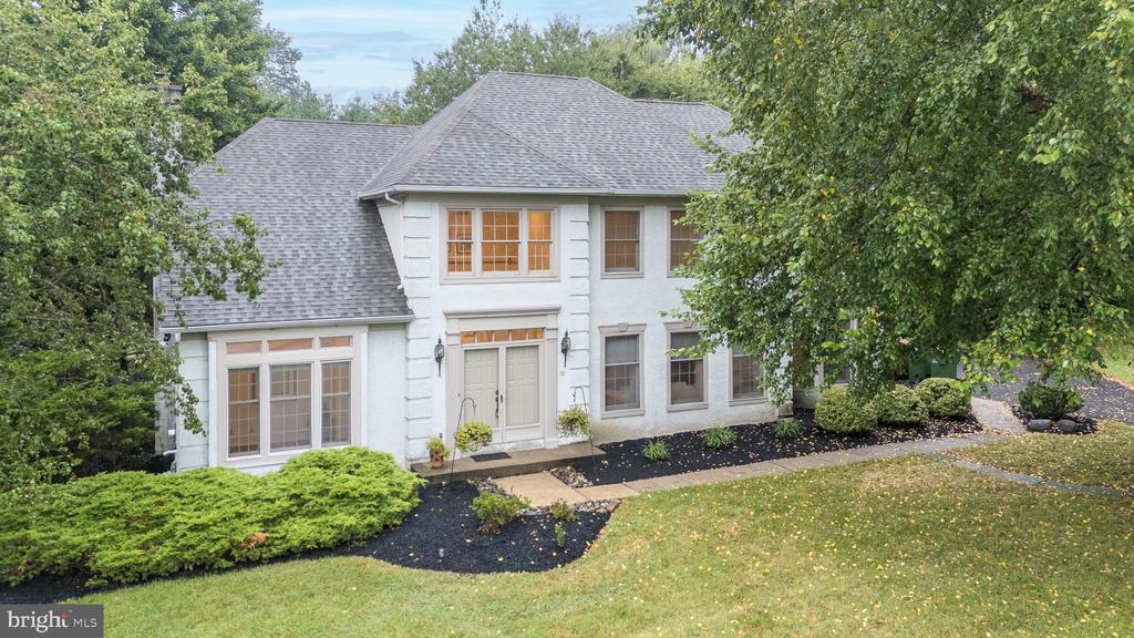 10 Shalimar Ln