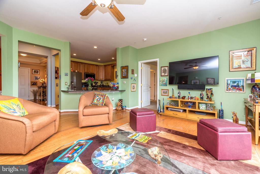 1303 LILAC COURT