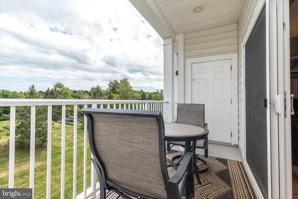 1303 LILAC COURT