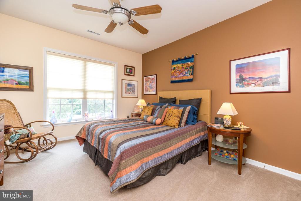 1303 LILAC COURT