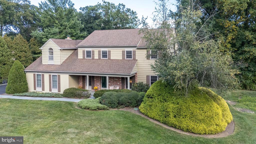 1423 SOUTHWIND WAY