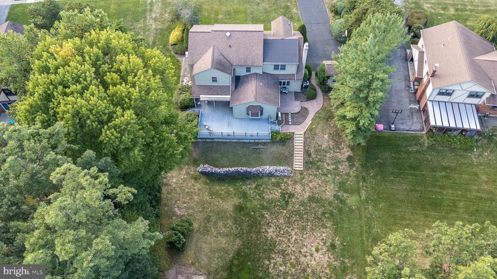 1423 SOUTHWIND WAY