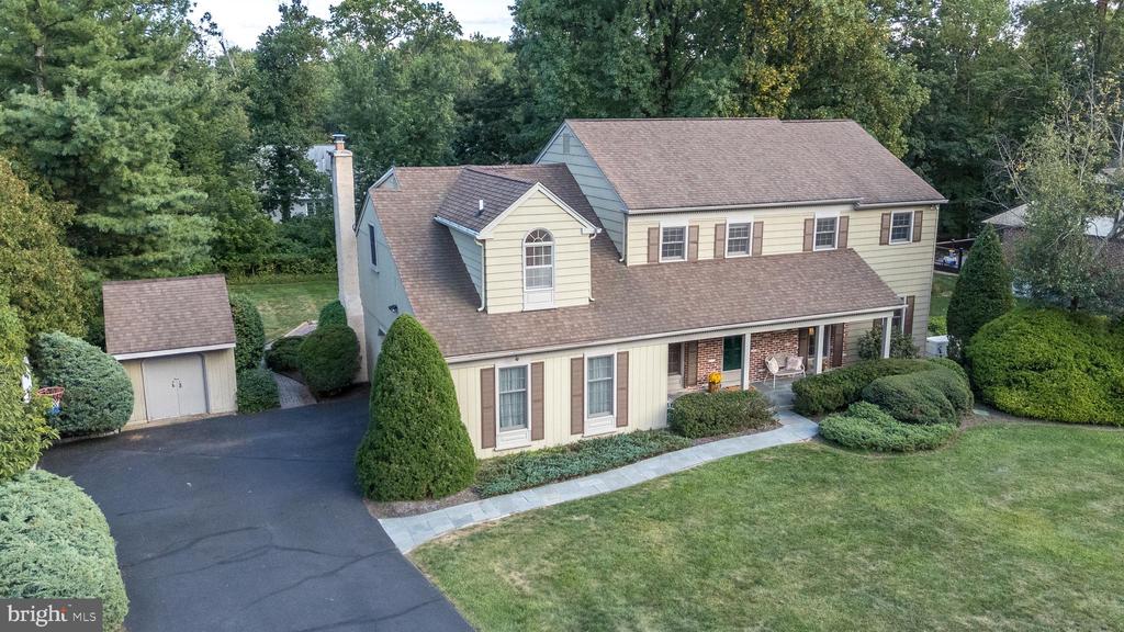 1423 SOUTHWIND WAY