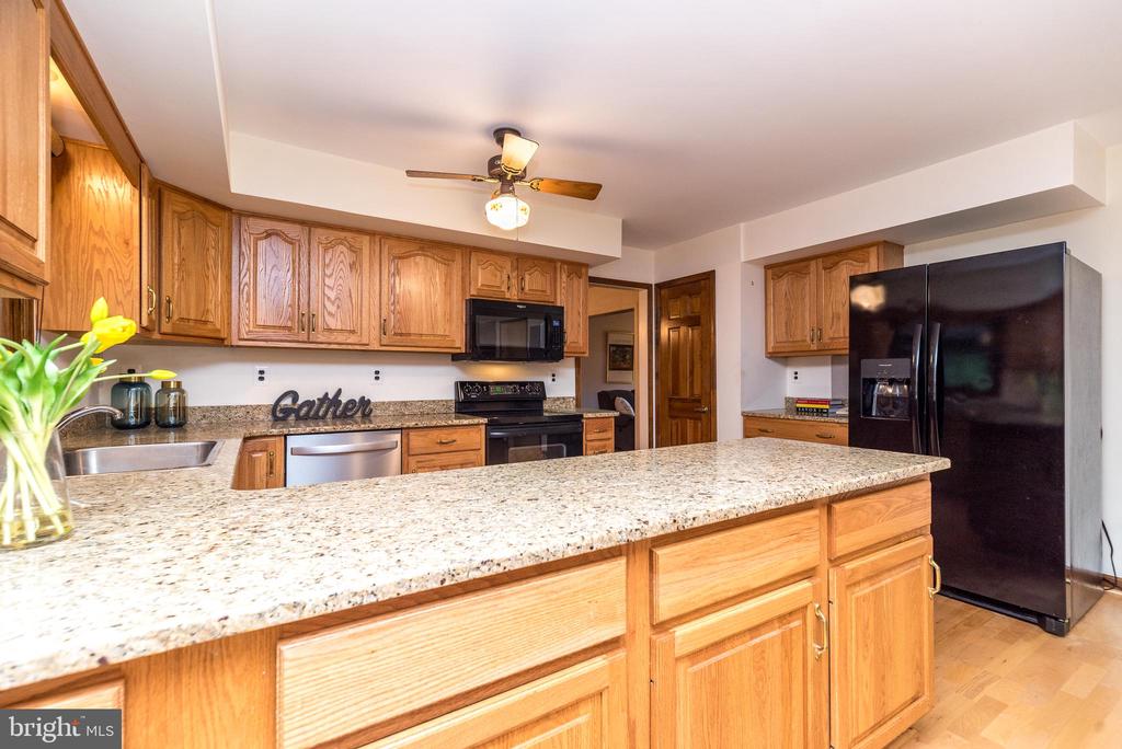 1423 SOUTHWIND WAY