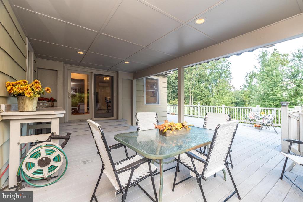 1423 SOUTHWIND WAY