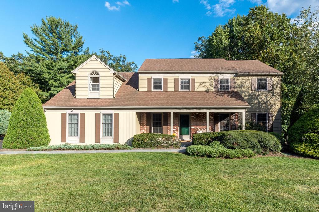 1423 SOUTHWIND WAY