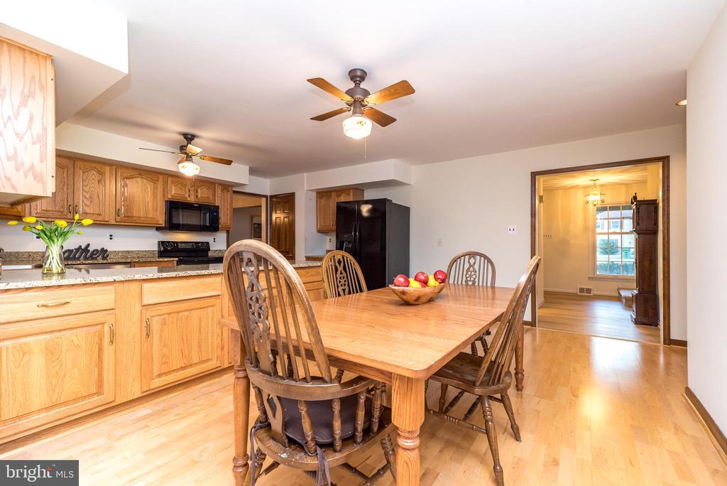 1423 SOUTHWIND WAY