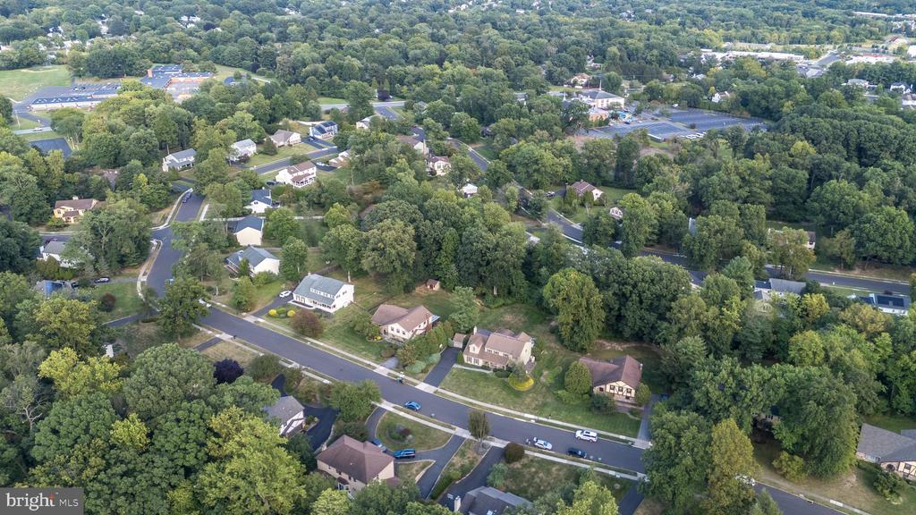 1423 SOUTHWIND WAY