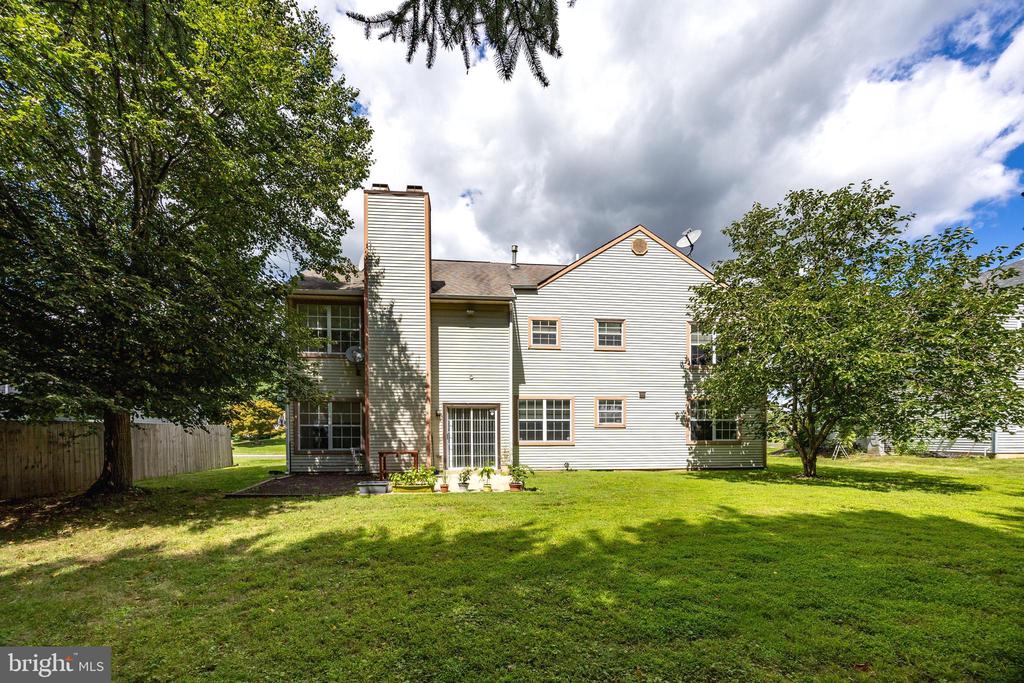 221 WINCHESTER DRIVE