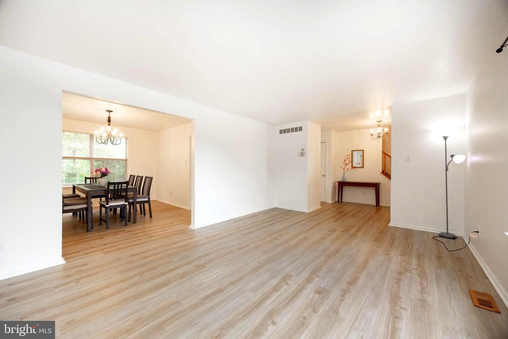 221 WINCHESTER DRIVE