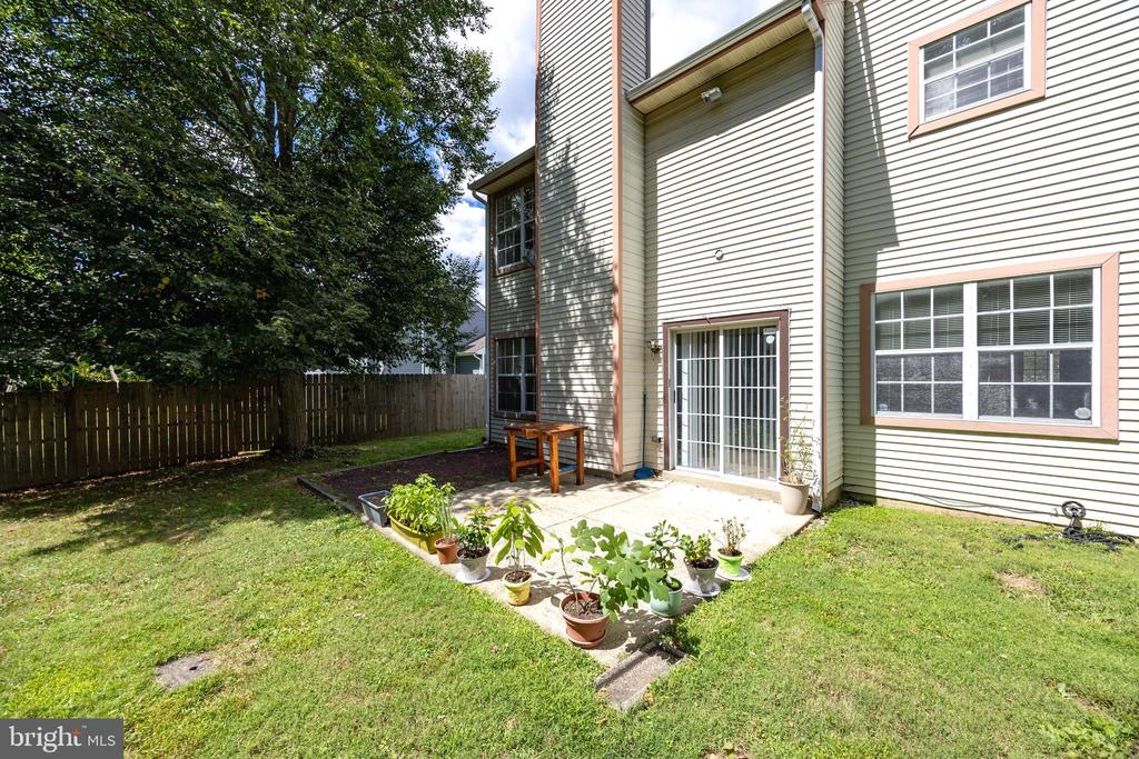 221 WINCHESTER DRIVE